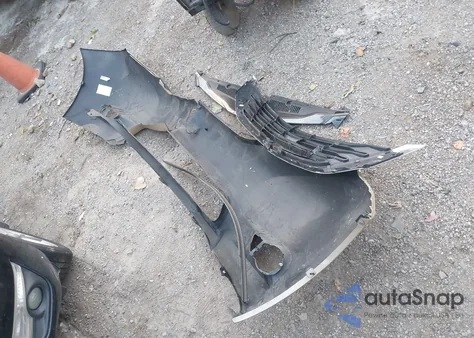 2011 Toyota Sienna Xle V6 z USA, uszkodzony, nr VIN 5TDYK3DC2BS045525